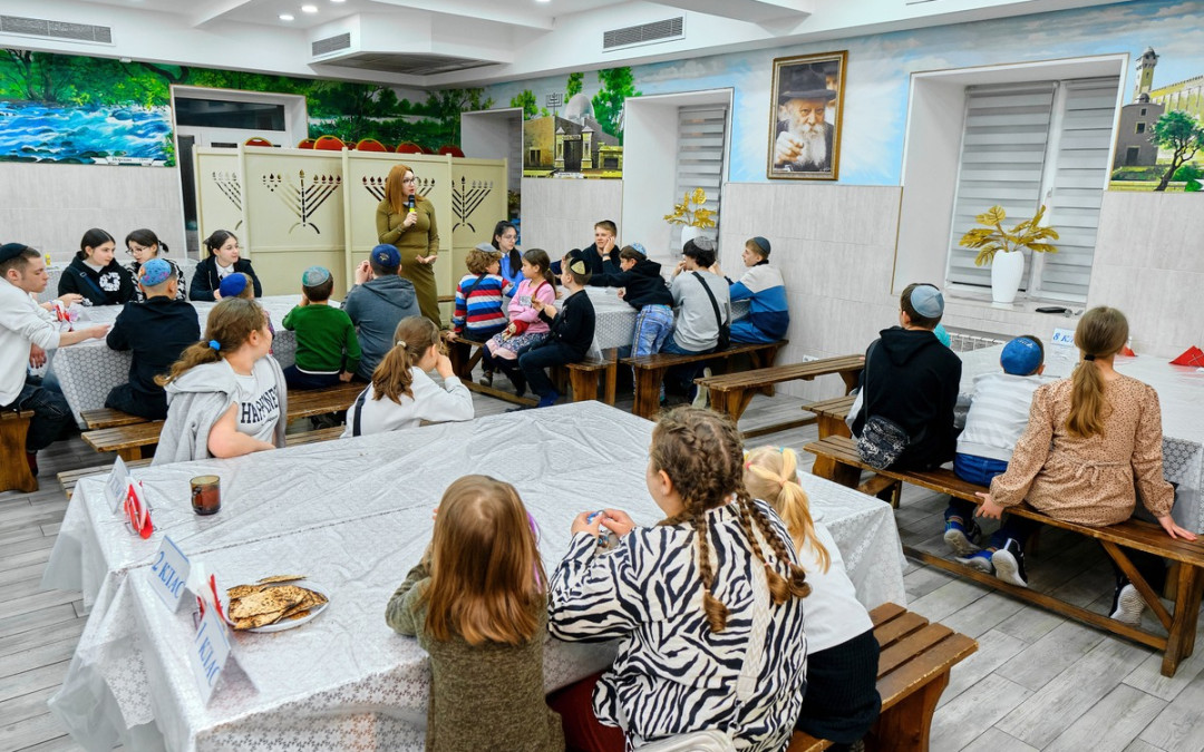 Песах Шені в громаді Кам’янського