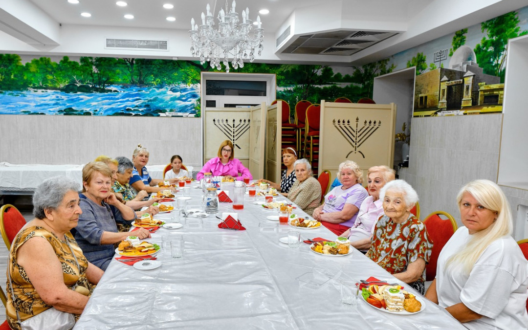 Урок Тори для учасниць програми «Золотий вік»