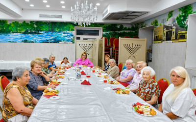 Урок Тори для учасниць програми «Золотий вік»
