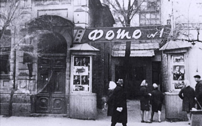 «Наш Репортер» про день народження фотографа та завідувача найвідомішого ательє міста Аркадія Бахмутського