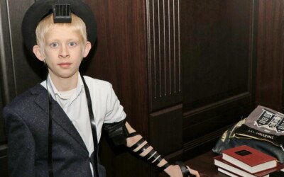 Церемонія «Анохас тфілін» для Менахема Мендела Потапова