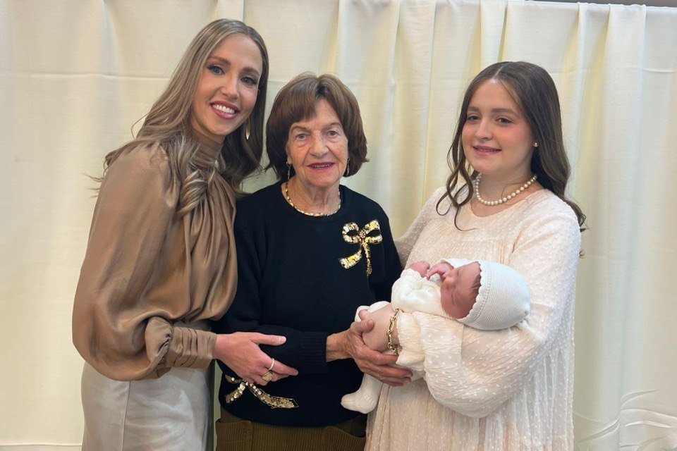 Бріт-міла у родині Стамблер